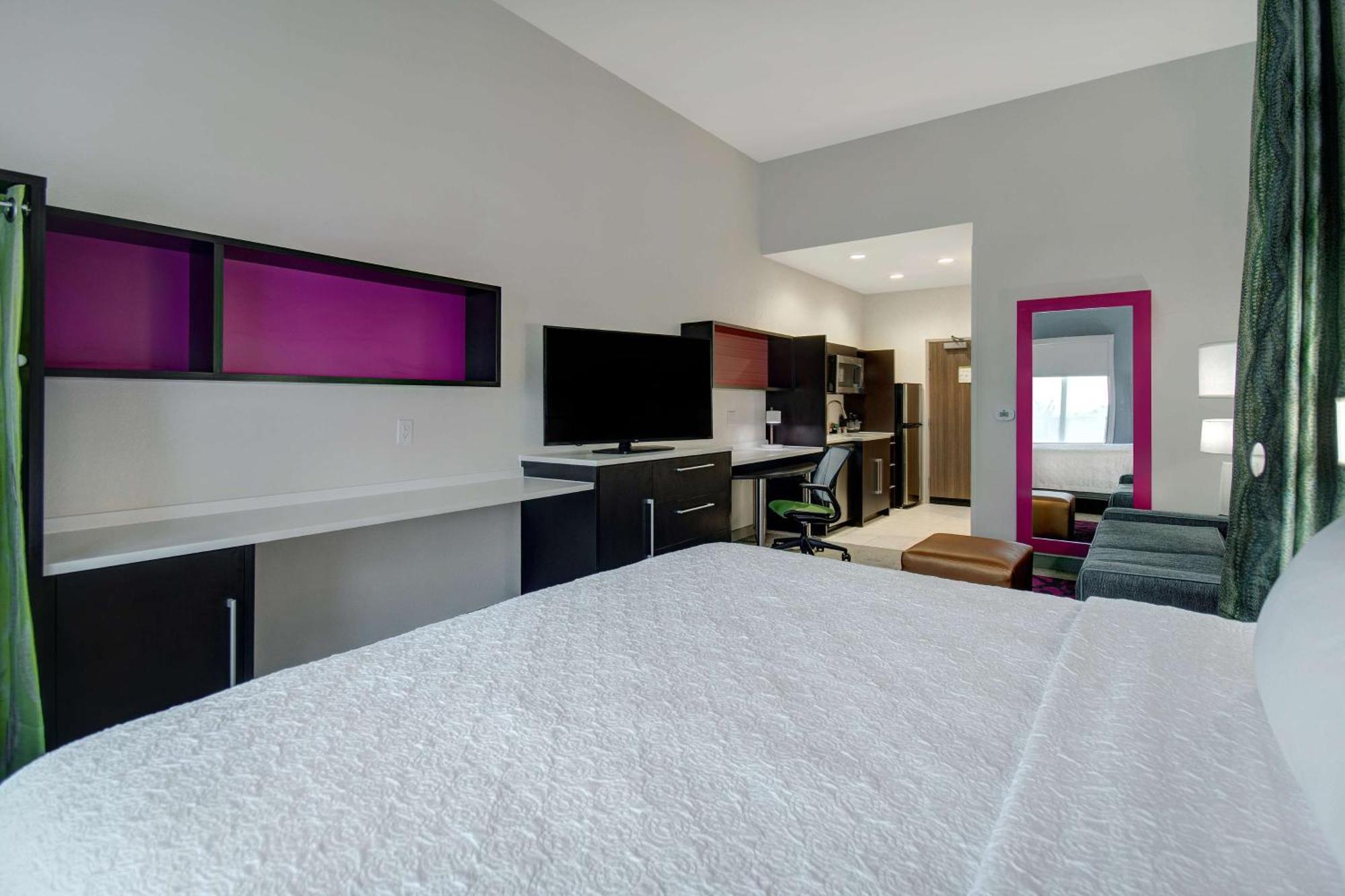 Home2 Suites By Hilton Burleson Exterior photo
