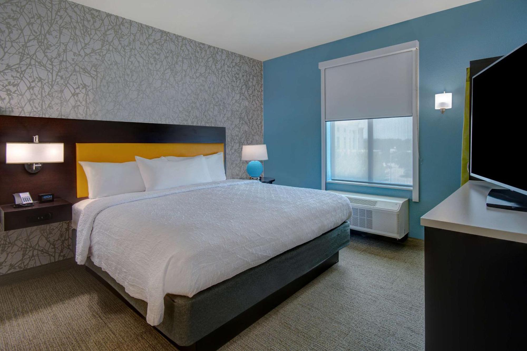 Home2 Suites By Hilton Burleson Exterior photo