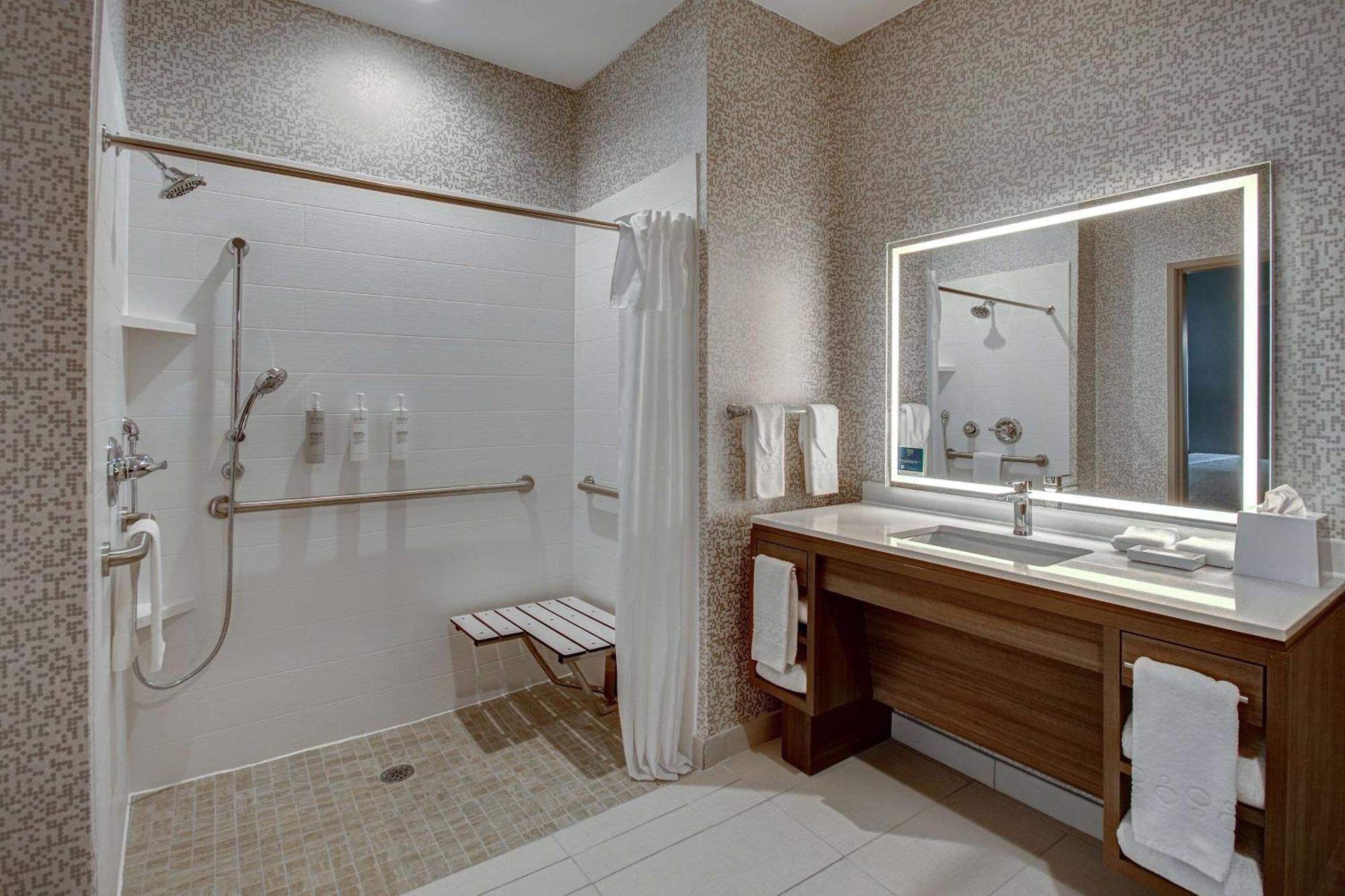 Home2 Suites By Hilton Burleson Exterior photo