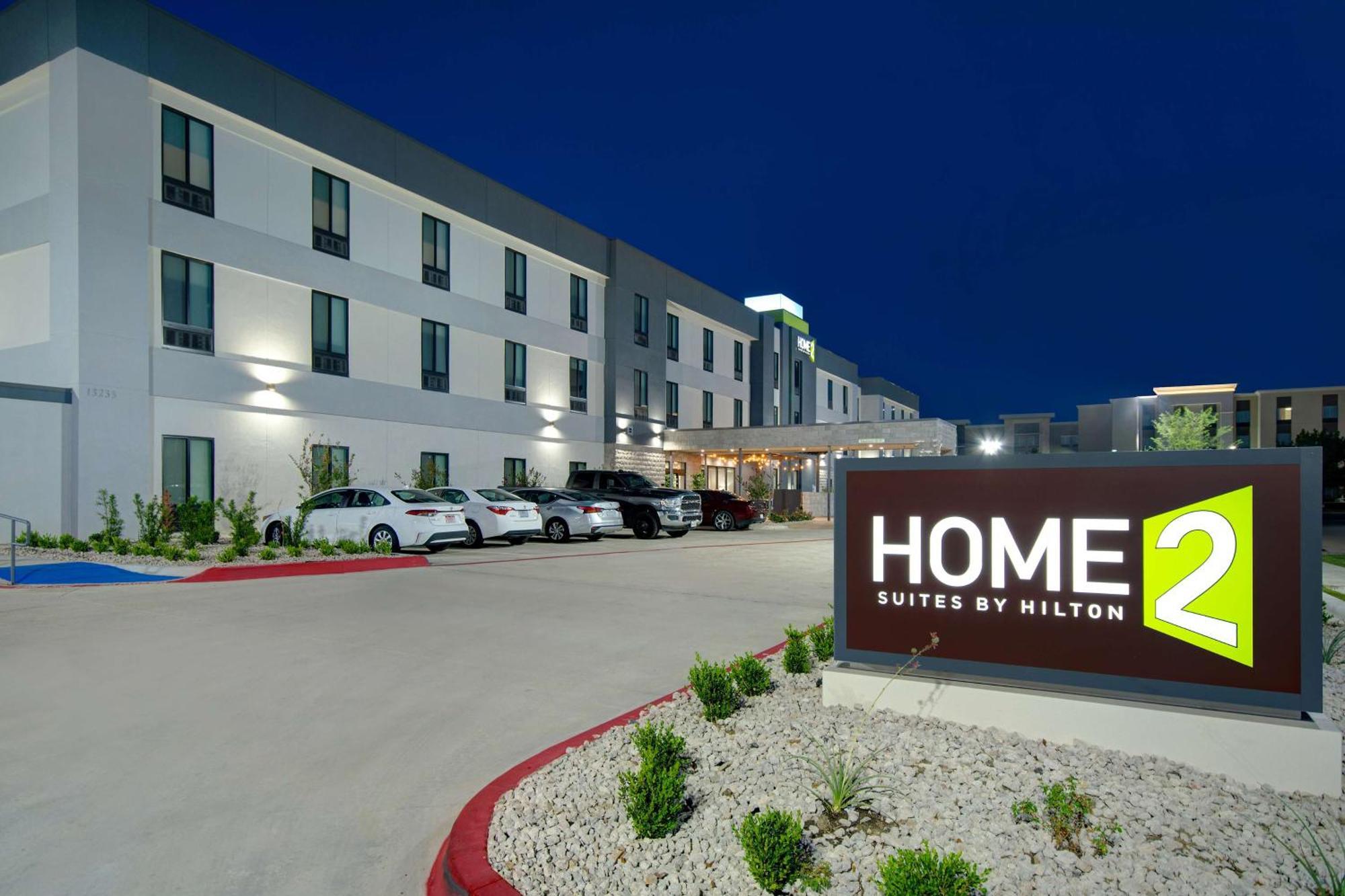 Home2 Suites By Hilton Burleson Exterior photo